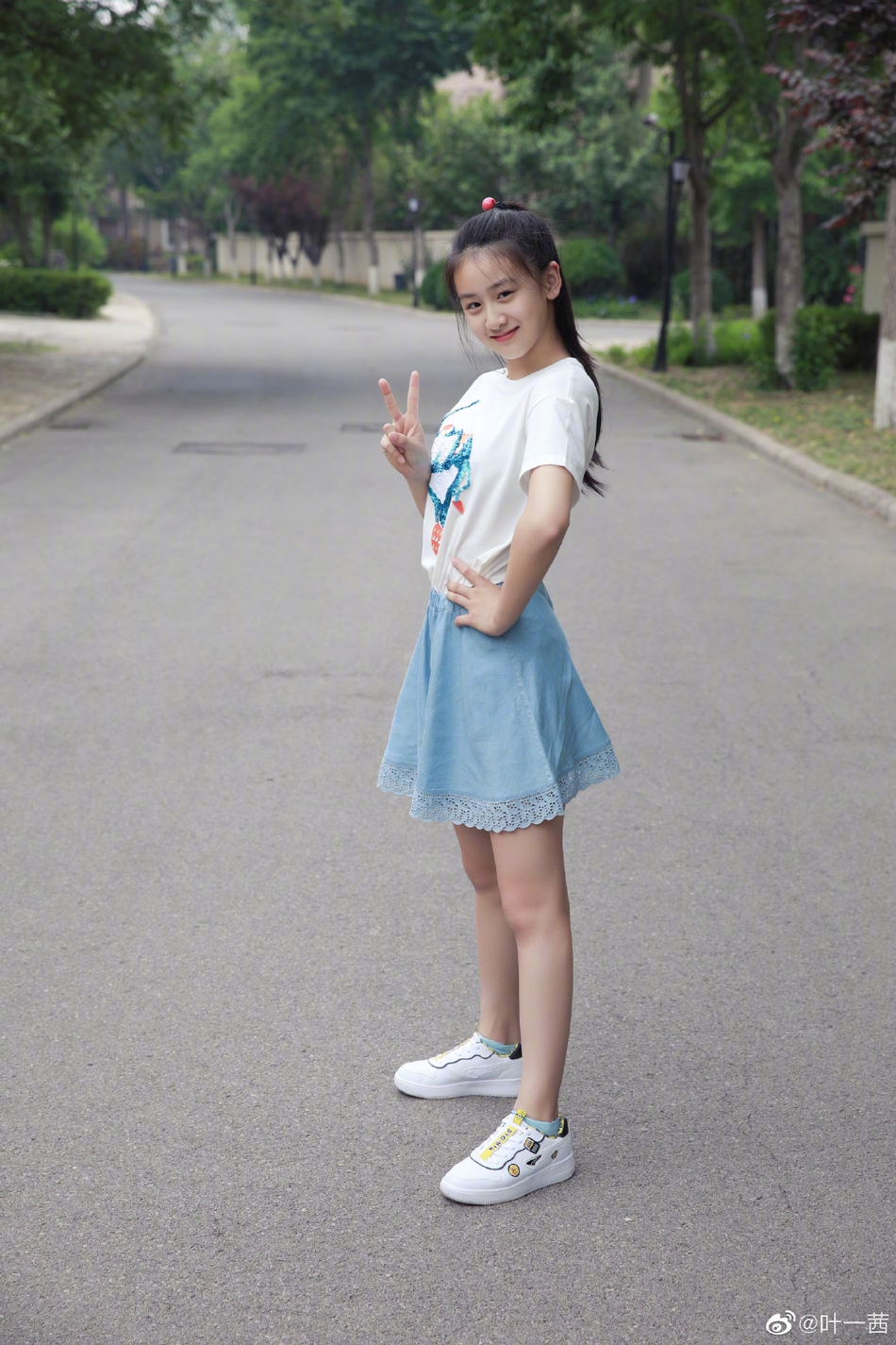 叶一茜分享森碟玩滑板日常