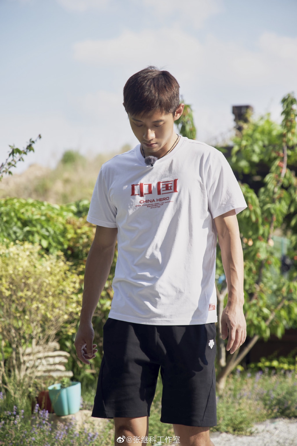 张继科节目中做家务有模有样