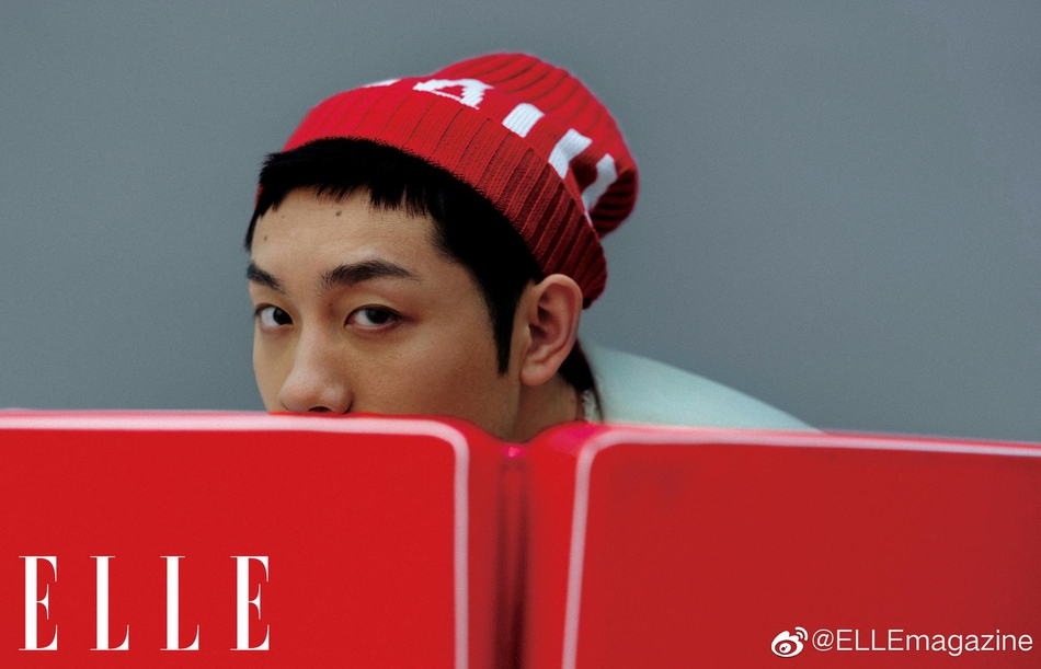 许昕拍时尚大片帅酷少年超迷人