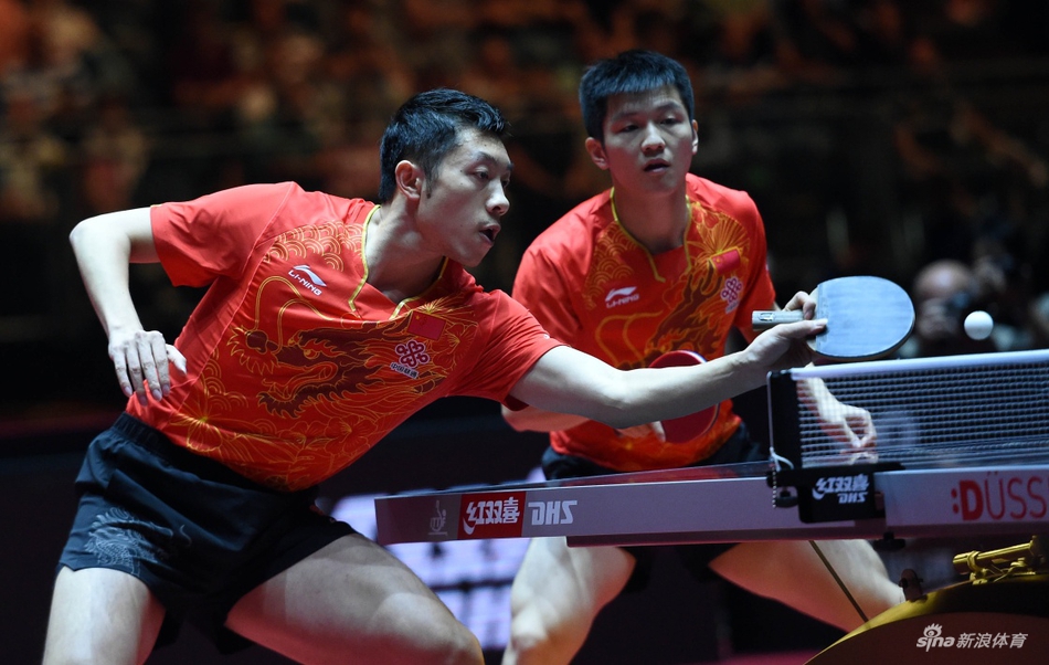 世乒赛樊振东/许昕男双夺冠