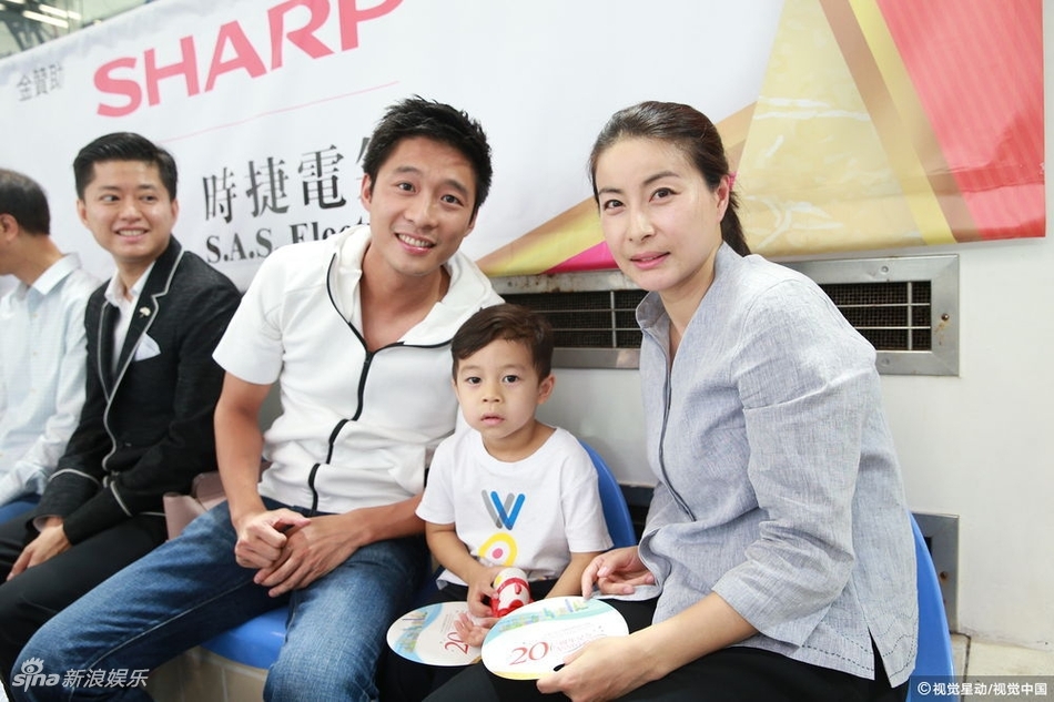 中国跳水众女皇聚首香港