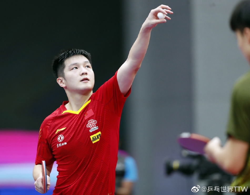 男乒世界杯樊振东4-2林昀儒