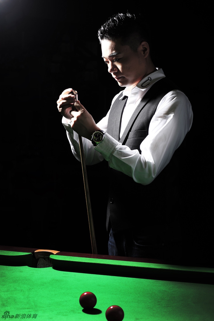 丁俊晖过31岁生日生日与家人朋友愉快庆生丁俊晖