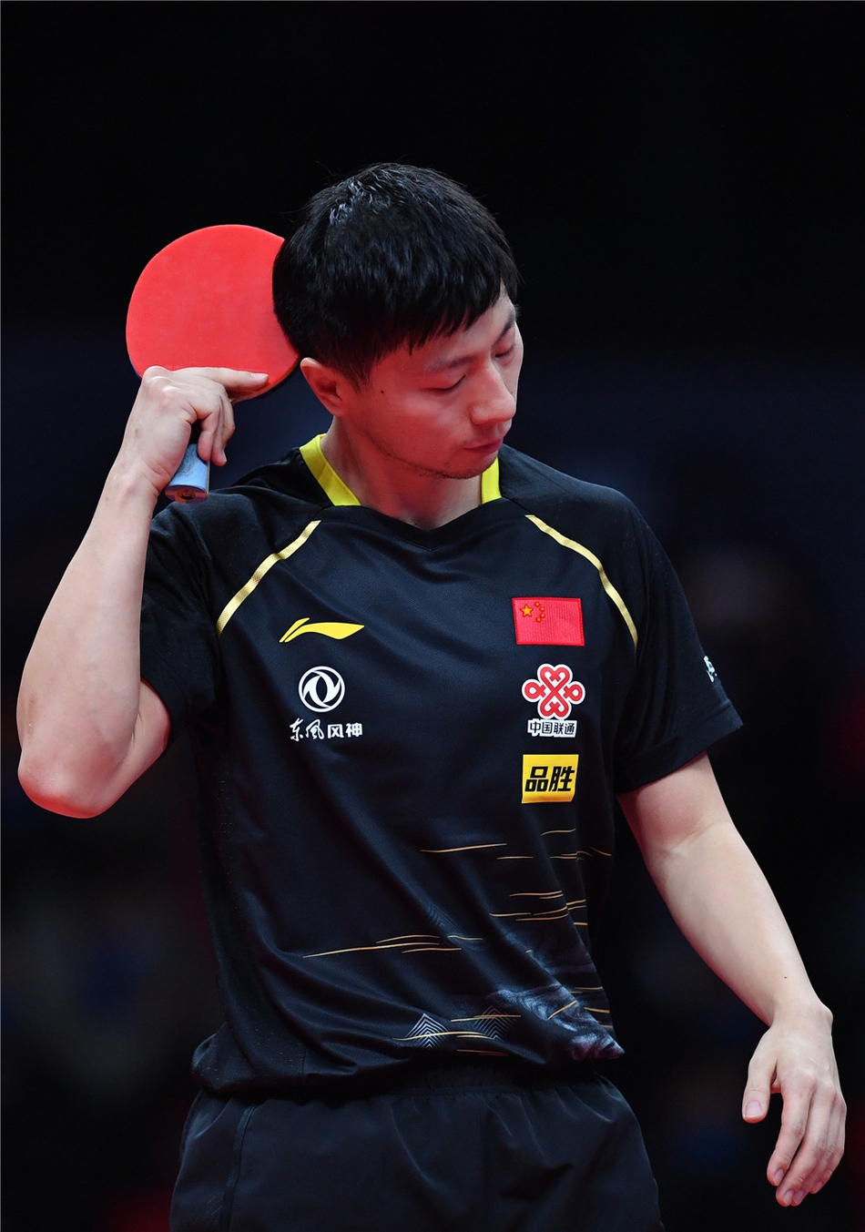乒联总决赛马龙胜樊振东夺冠