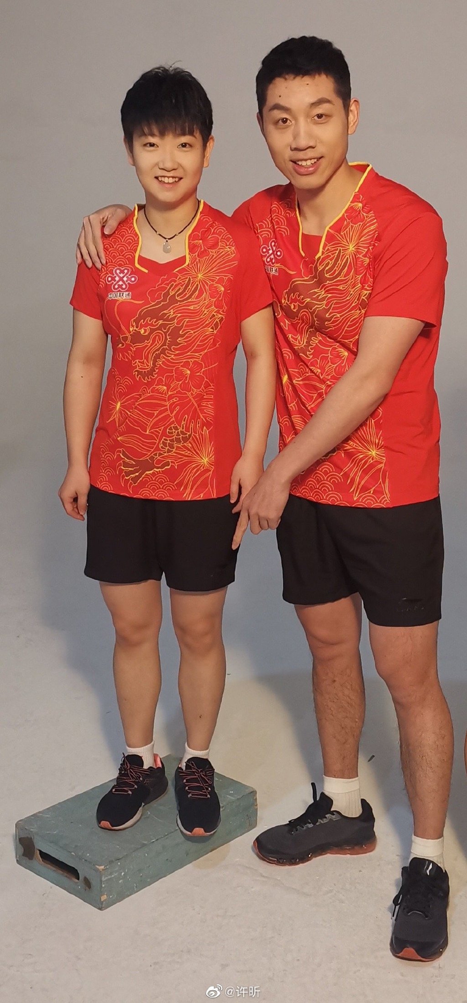 孙颖莎与许昕一样高的秘密