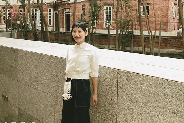 何雯娜晒男友视角美照