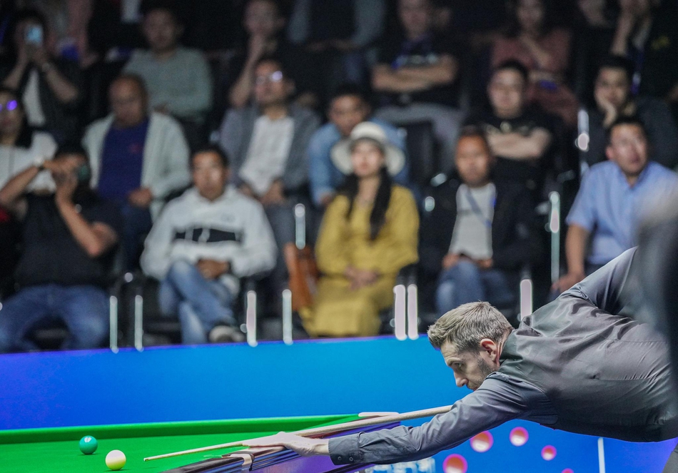 西藏斯诺克巅峰对决 丁俊晖4-4塞尔比