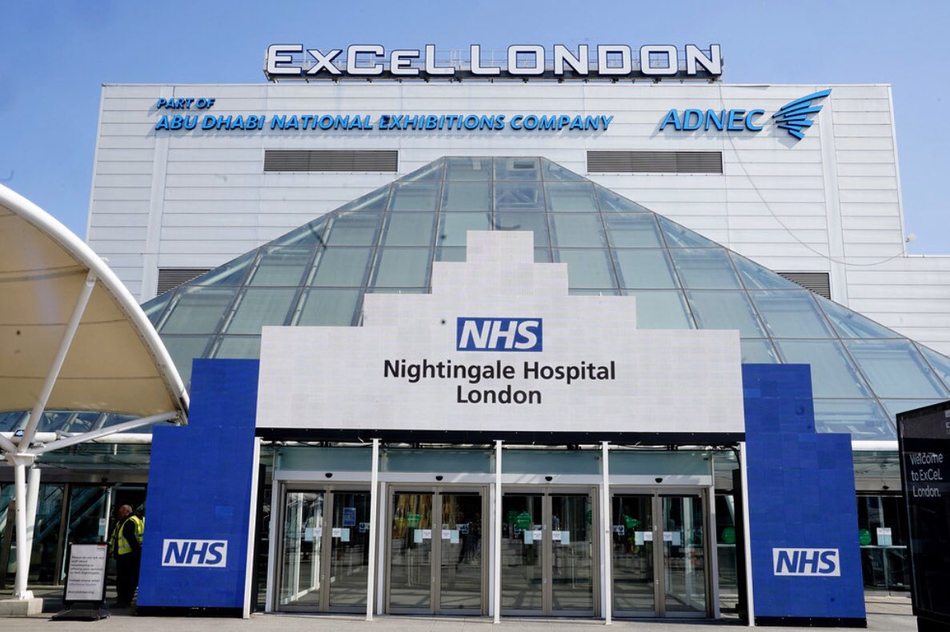 伦敦奥运场馆改成方舱医院