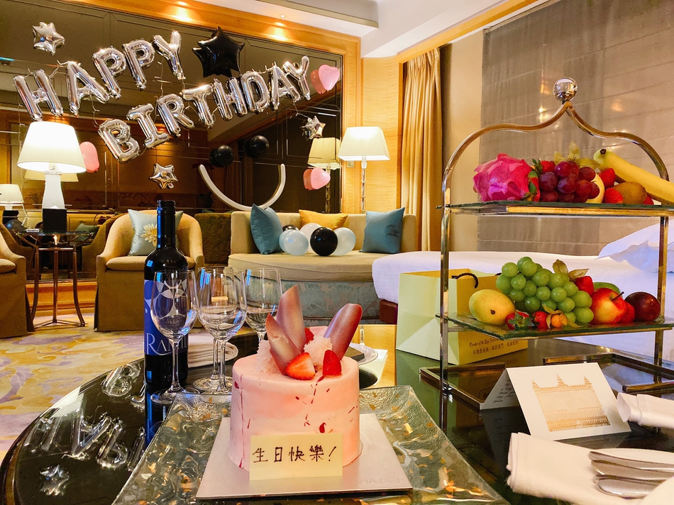 福原爱晒一家四口合影