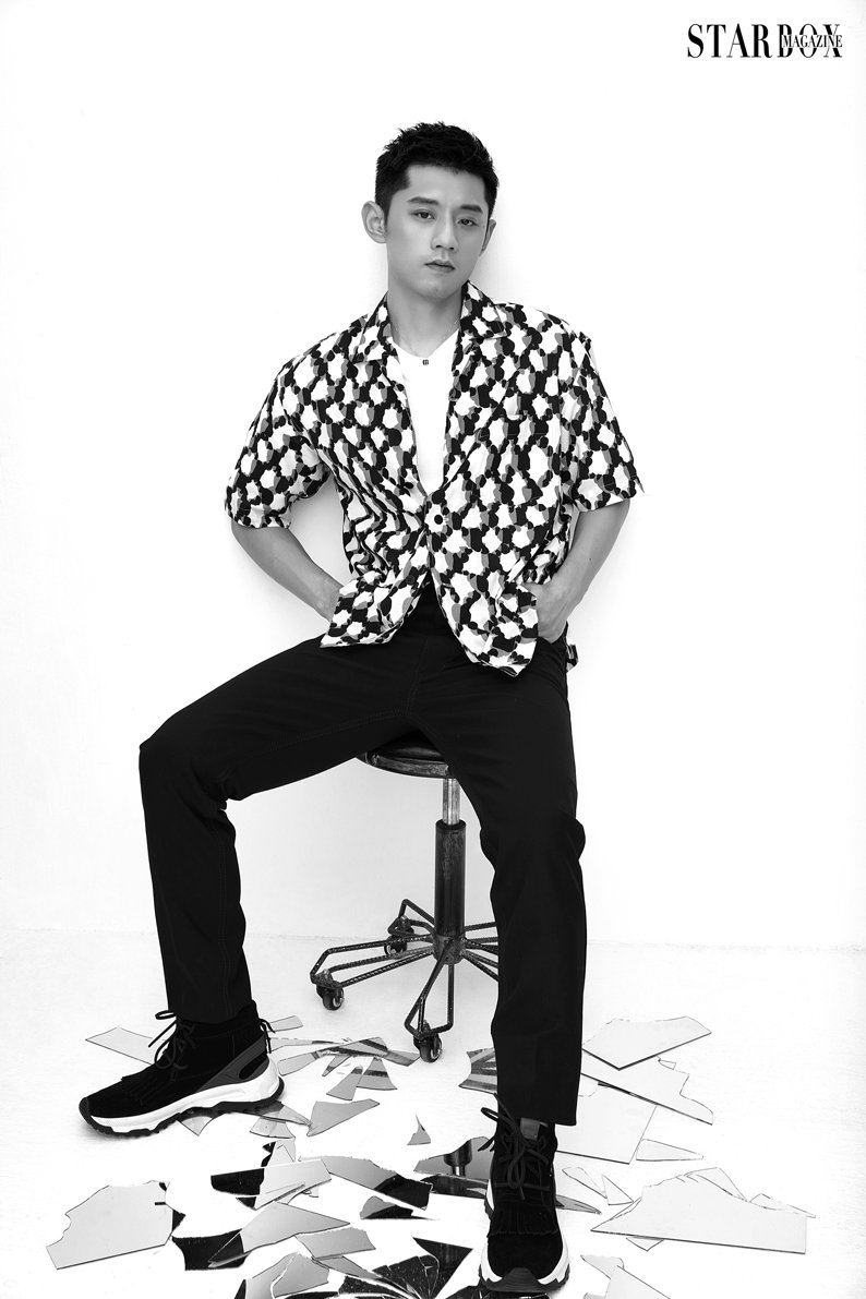 张继科拍时尚大片魅力十足