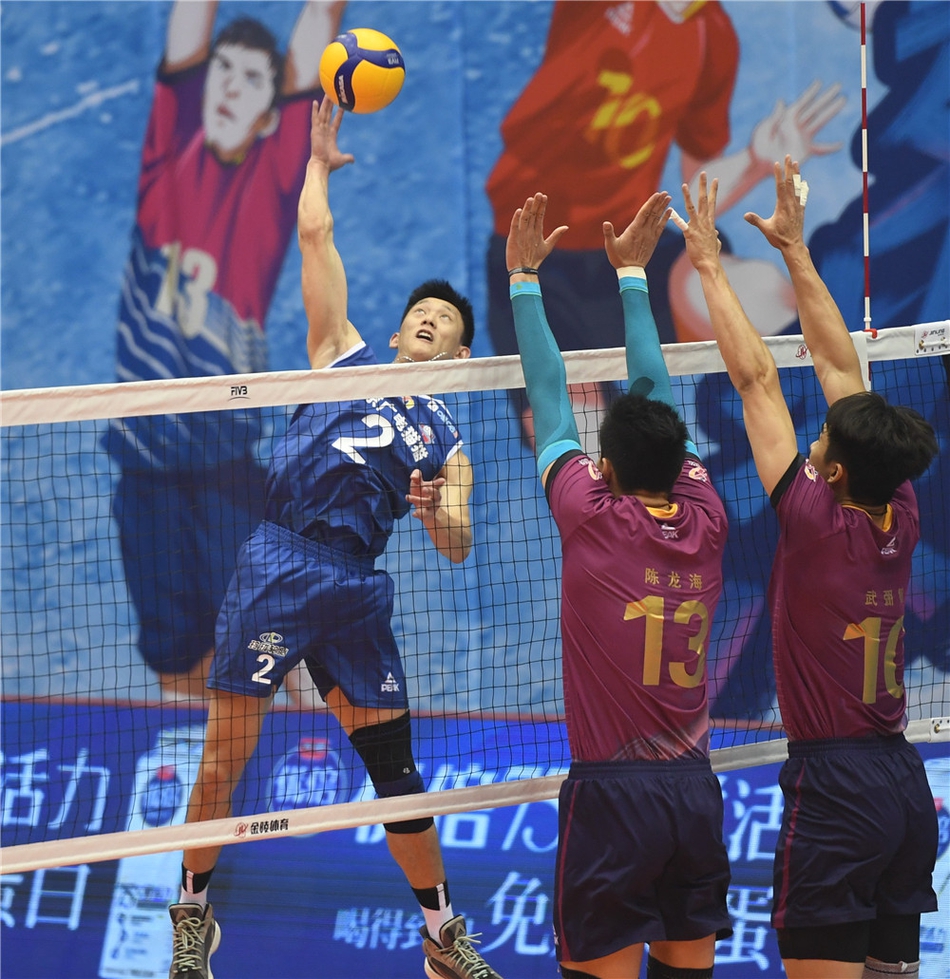 男排超级联赛：上海3-1江苏