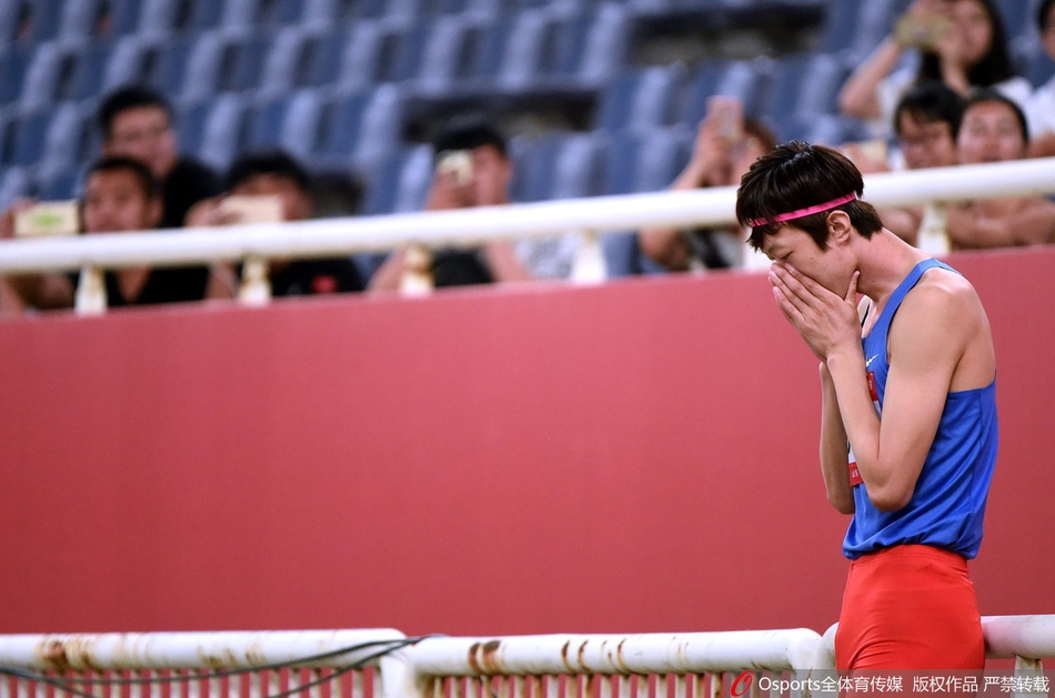 “谐星”张国伟的体育人生