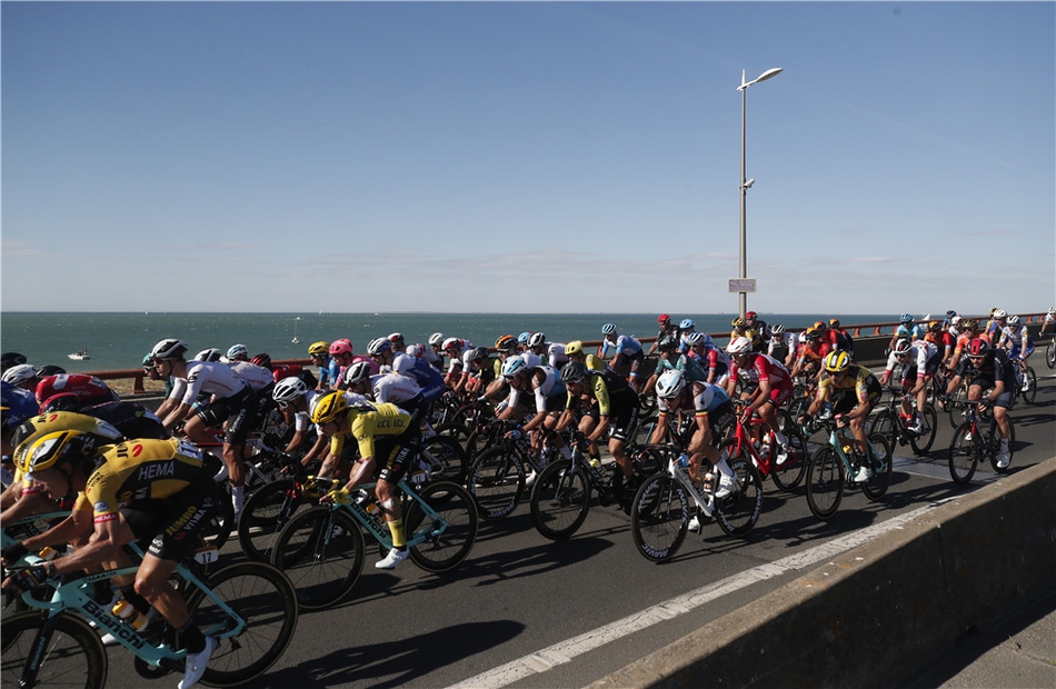 环法第十赛段精彩集锦