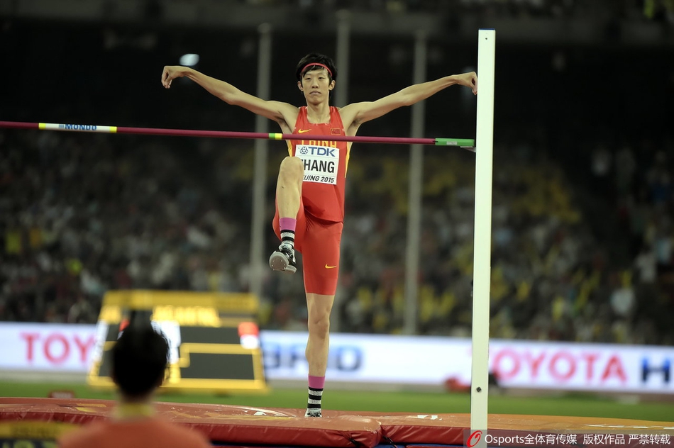 “谐星”张国伟的体育人生