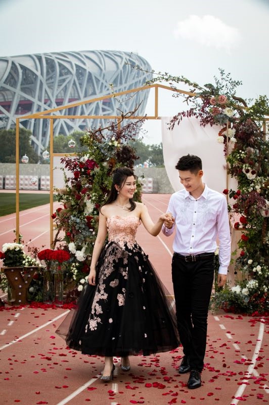 520！张培萌鸟巢外求婚女友