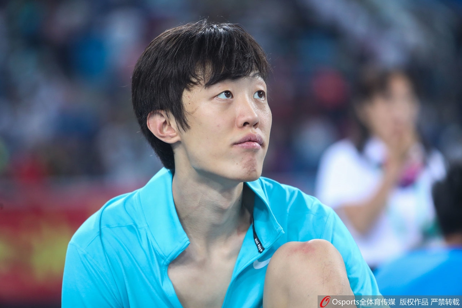 “谐星”张国伟的体育人生