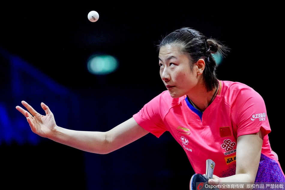 世乒赛丁宁横扫埃及选手