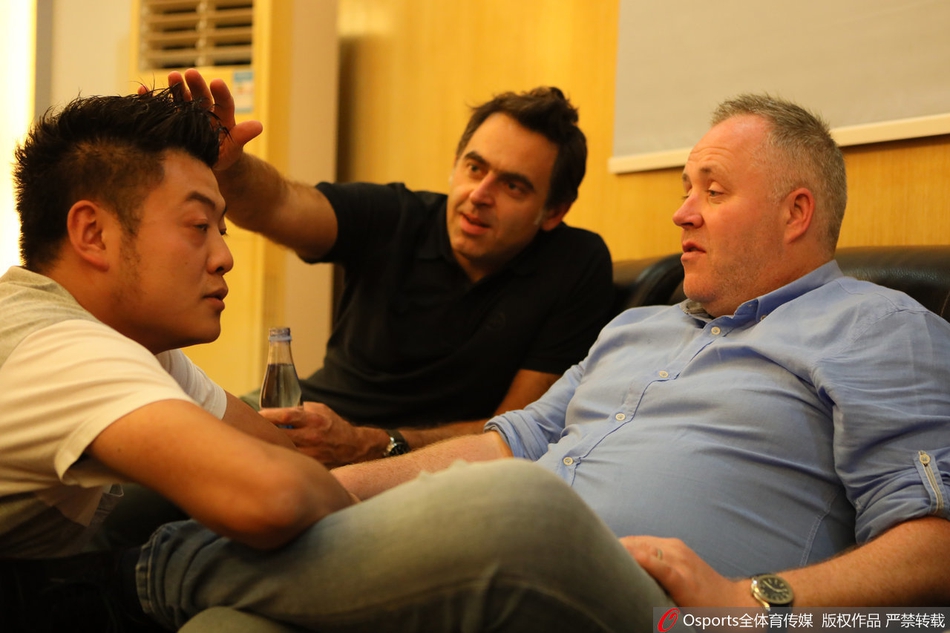 斯诺克中巡赛惠州站：奥沙利文希金斯助力