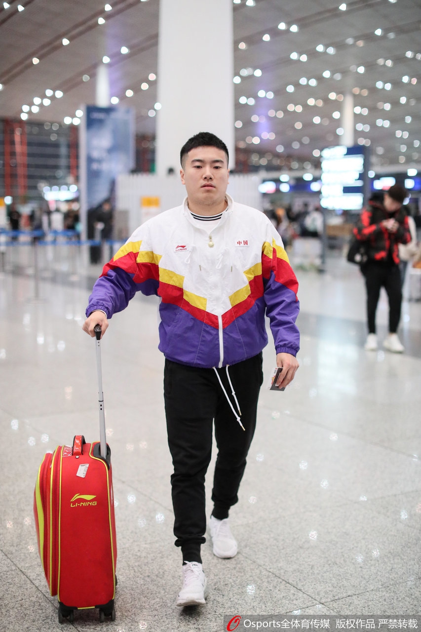 国乒清晨赶赴东京世界杯团体赛