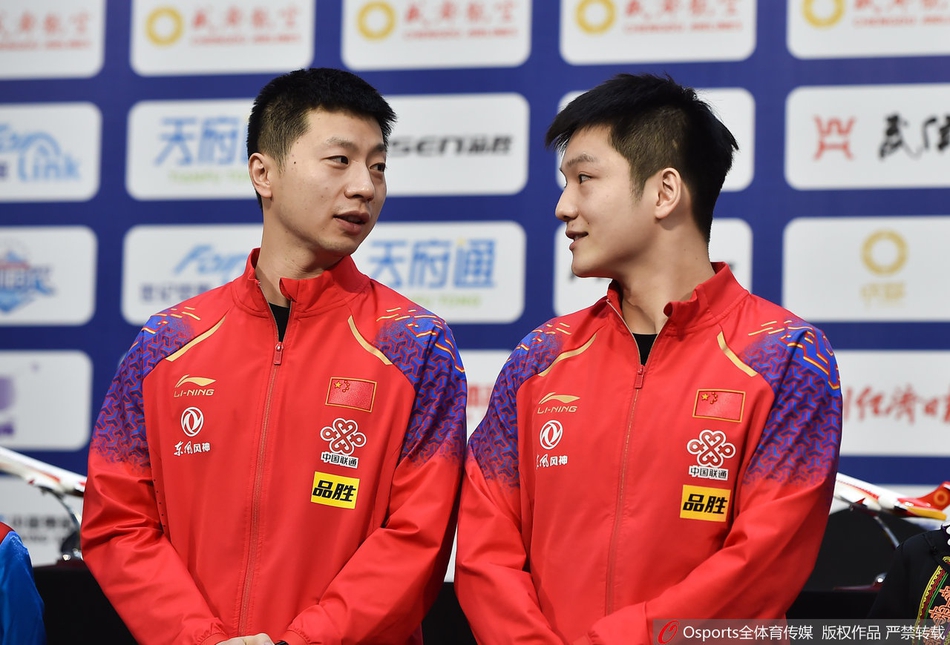 马龙樊振东波尔出席球迷见面会