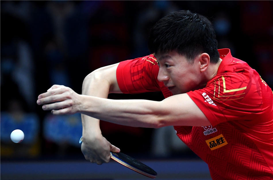 总决赛马龙胜许昕晋级决赛