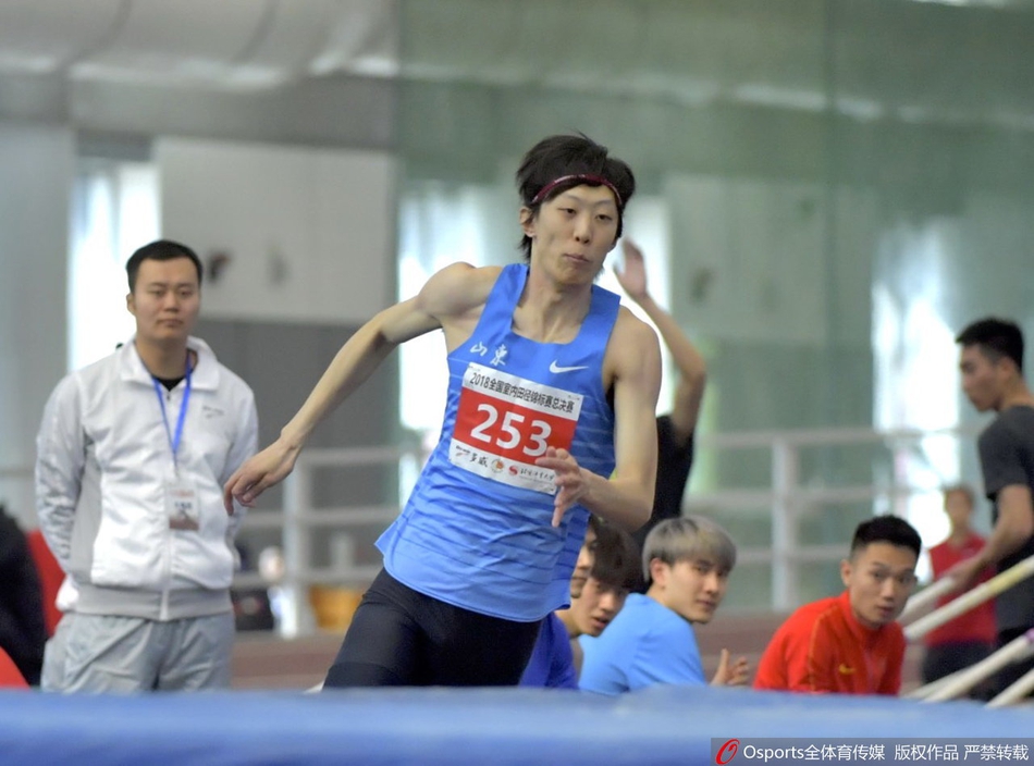 “谐星”张国伟的体育人生