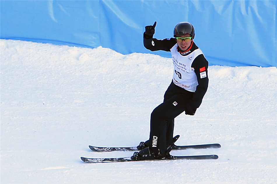 空中技巧世界杯齐广璞夺冠