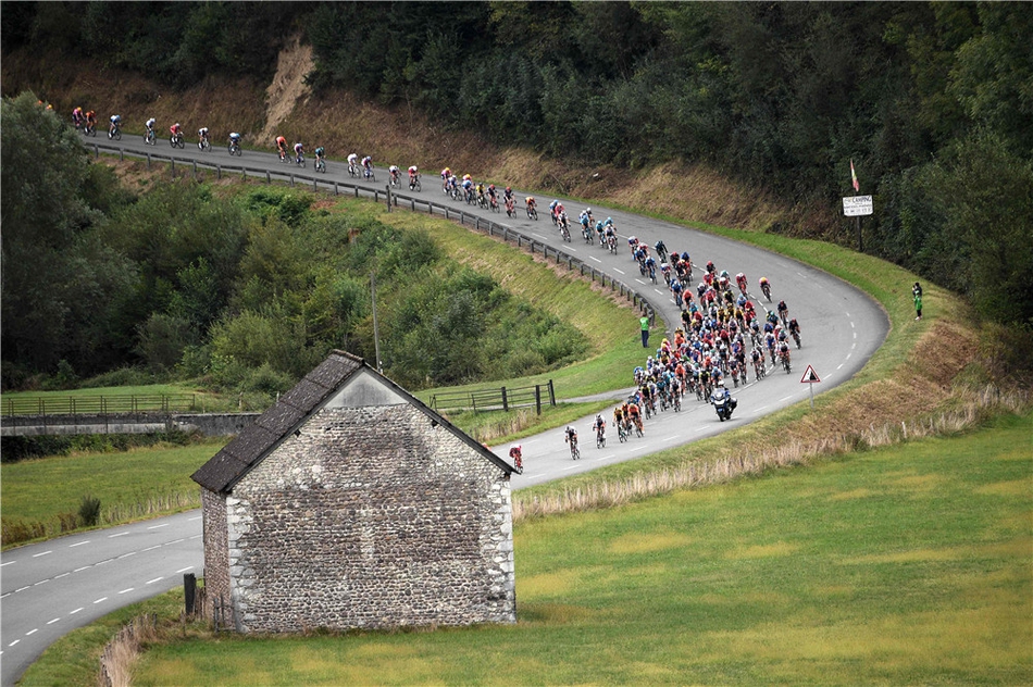 环法第九赛段精彩瞬间