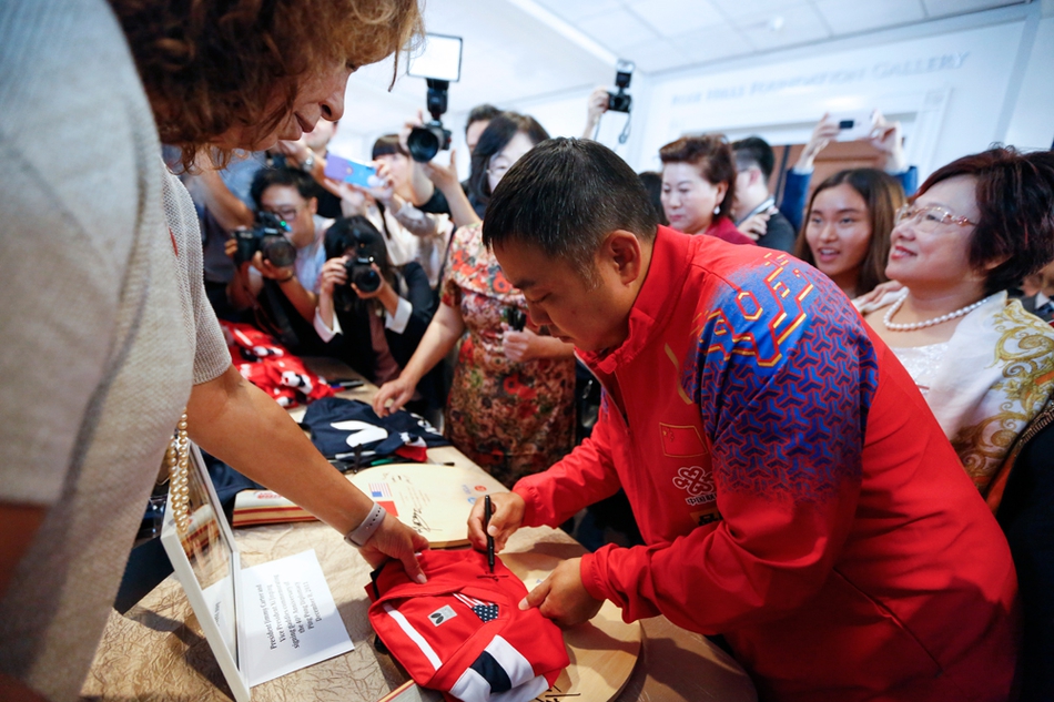 国乒造访尼克松图书馆