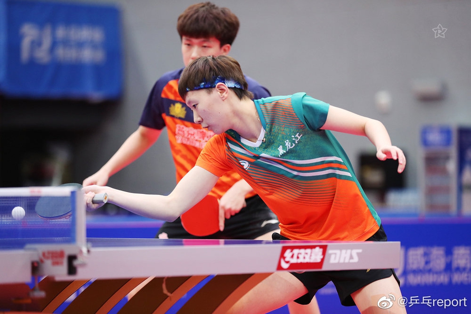 王楚钦/王曼昱全锦赛混双夺冠