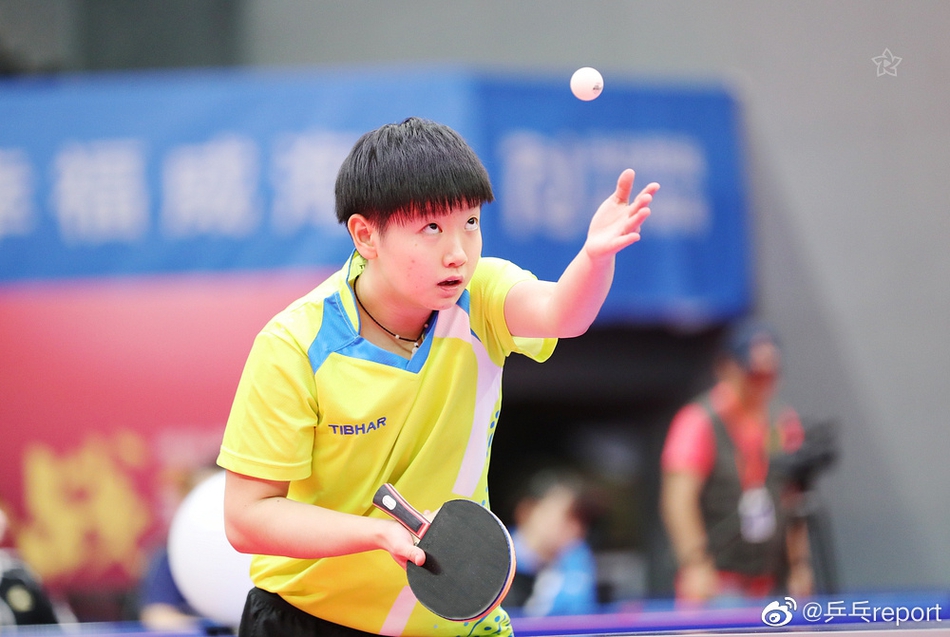 全锦赛孙颖莎率队夺女团冠军