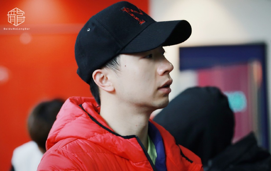 马龙参加澳大利亚赛抵达机场