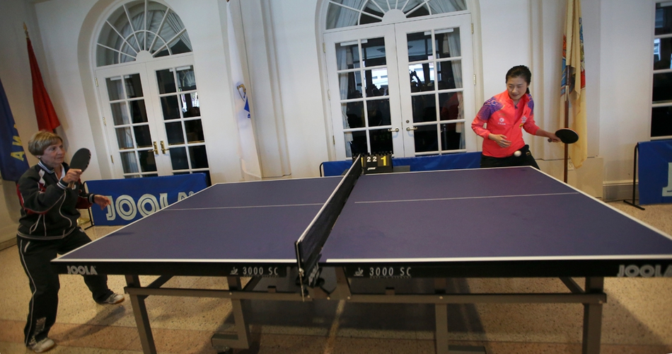 国乒造访尼克松图书馆