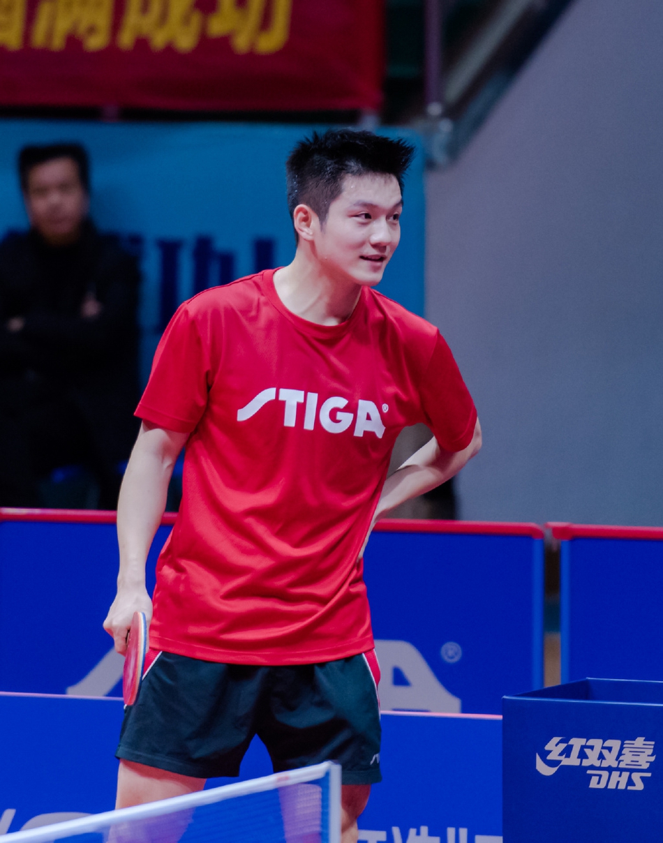 樊振东轻松备战乒超联赛