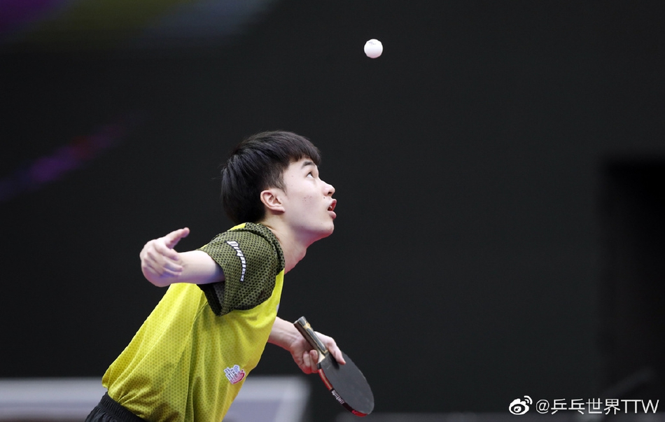 男乒世界杯樊振东4-2林昀儒