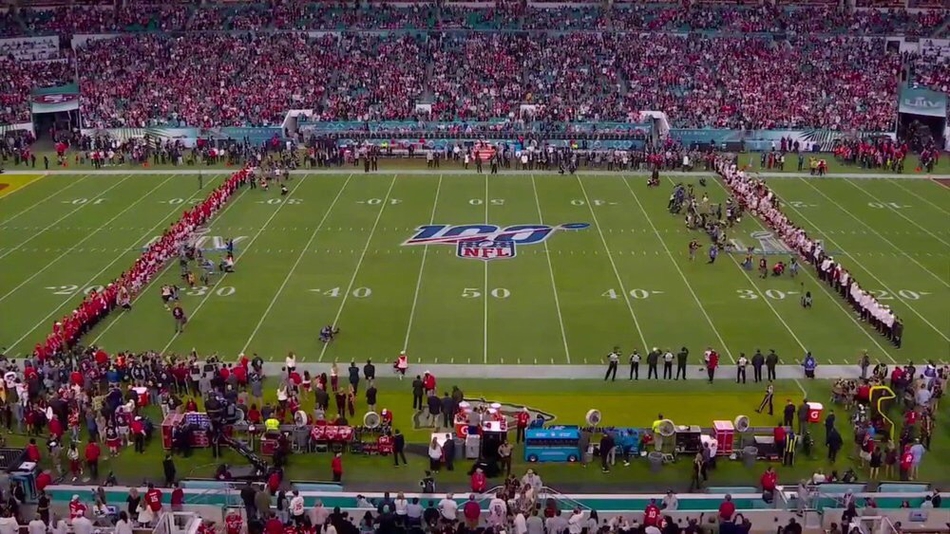 超级碗赛前全体人员致敬科比