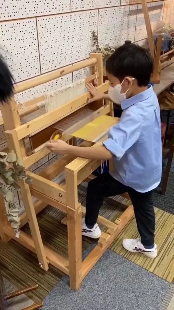 霍启刚带儿子上兴趣班