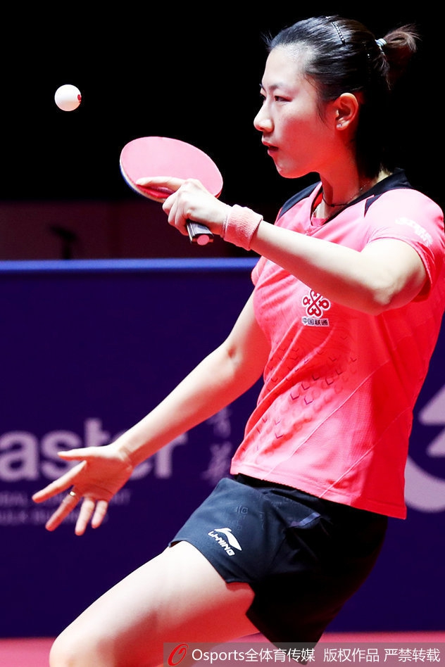 乒联总决赛丁宁4-0胜郑怡静