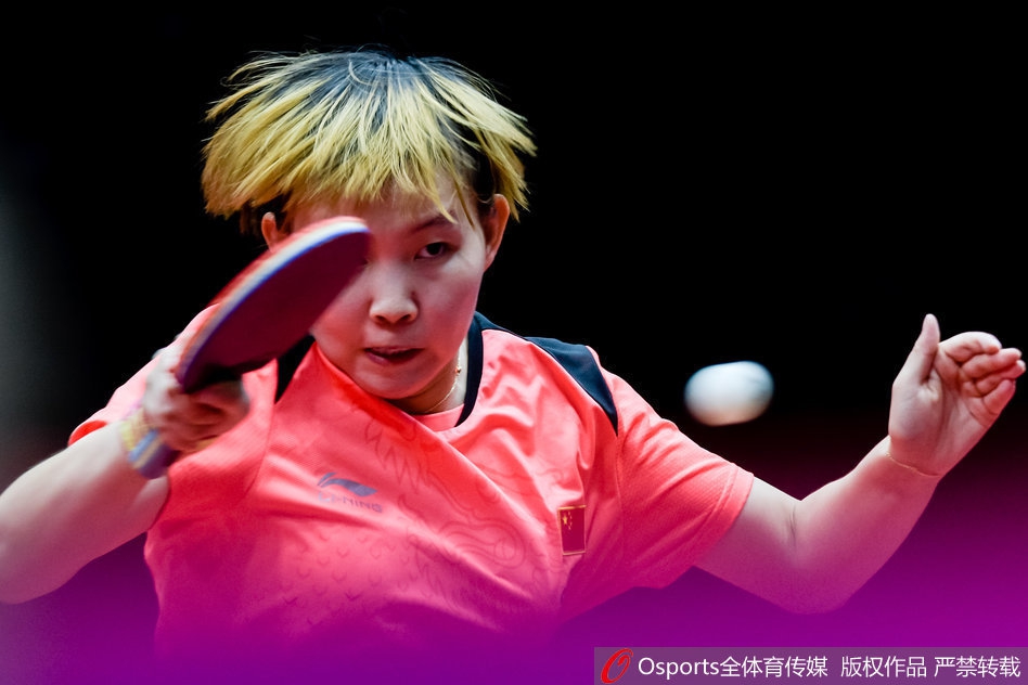 女乒世界杯丁宁4-0朱雨玲夺冠