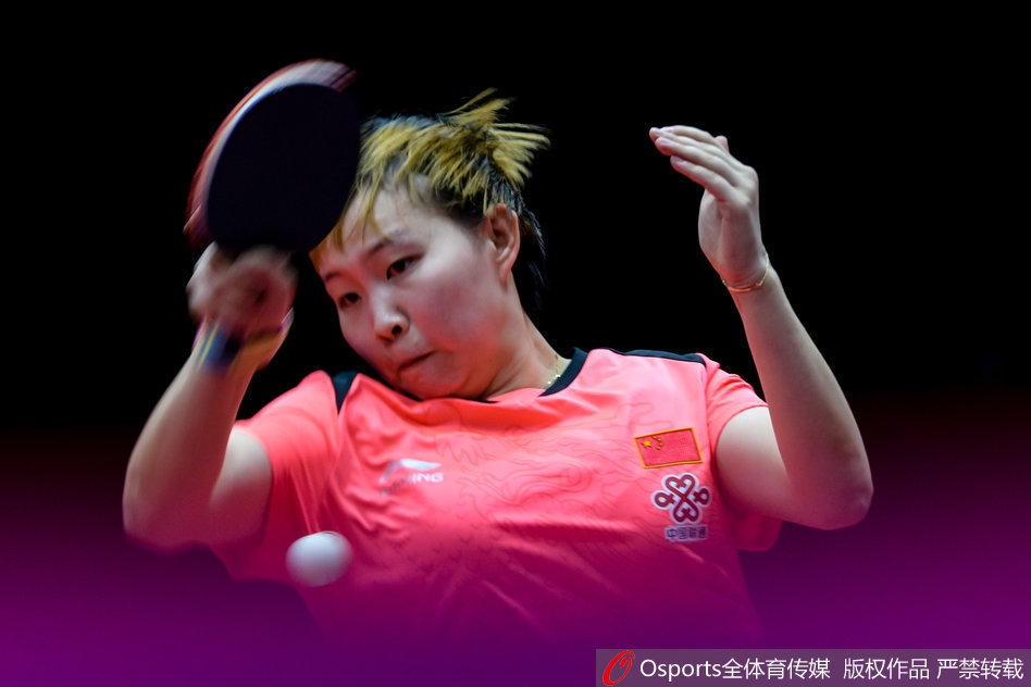 女乒世界杯丁宁4-0朱雨玲夺冠