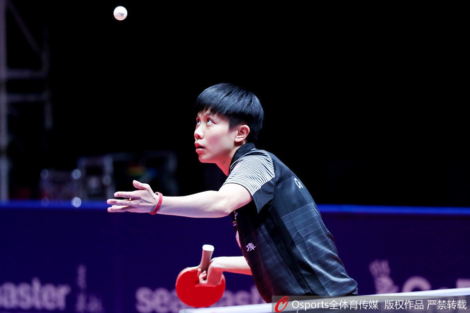 乒联总决赛丁宁4-0胜郑怡静
