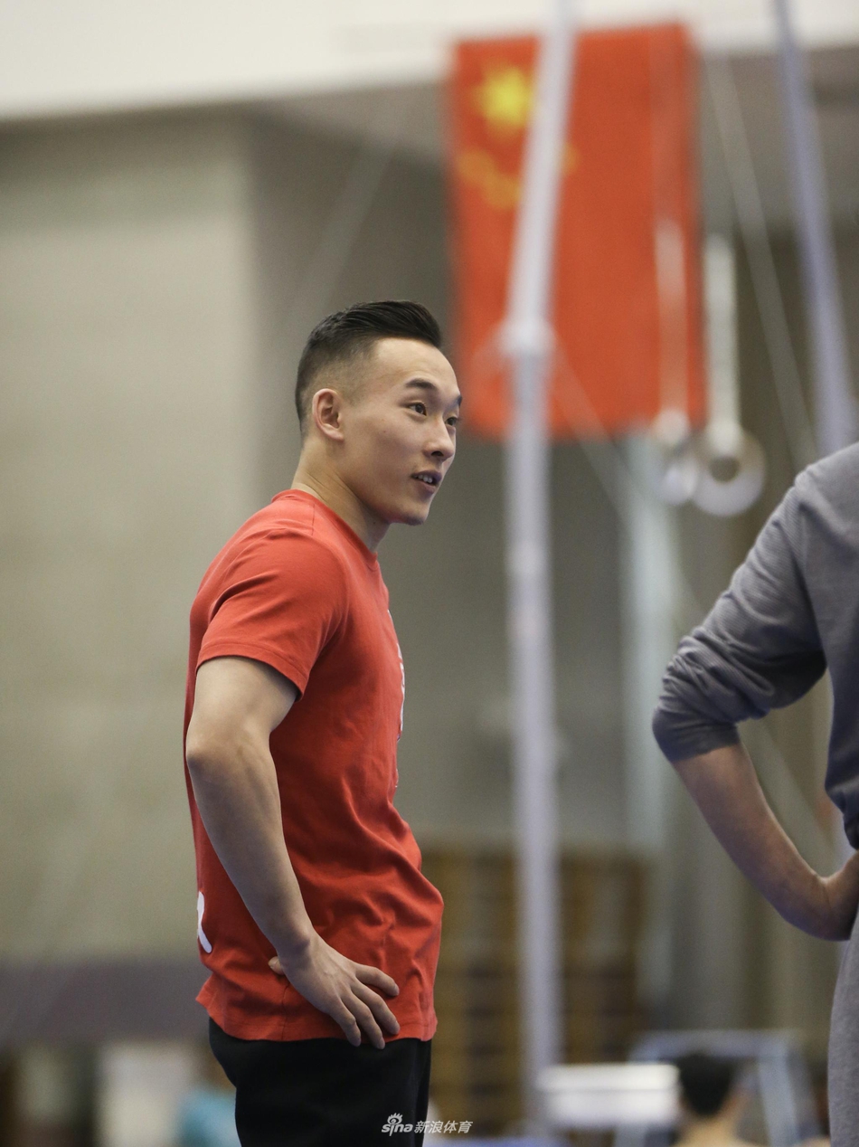 中国体操队训练度新春