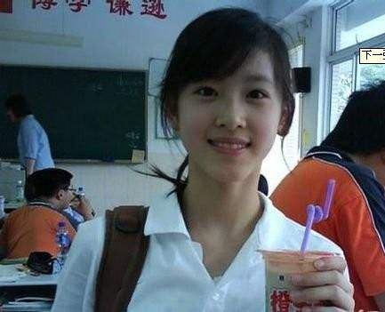 章泽天跳艺术体操秀美好身段