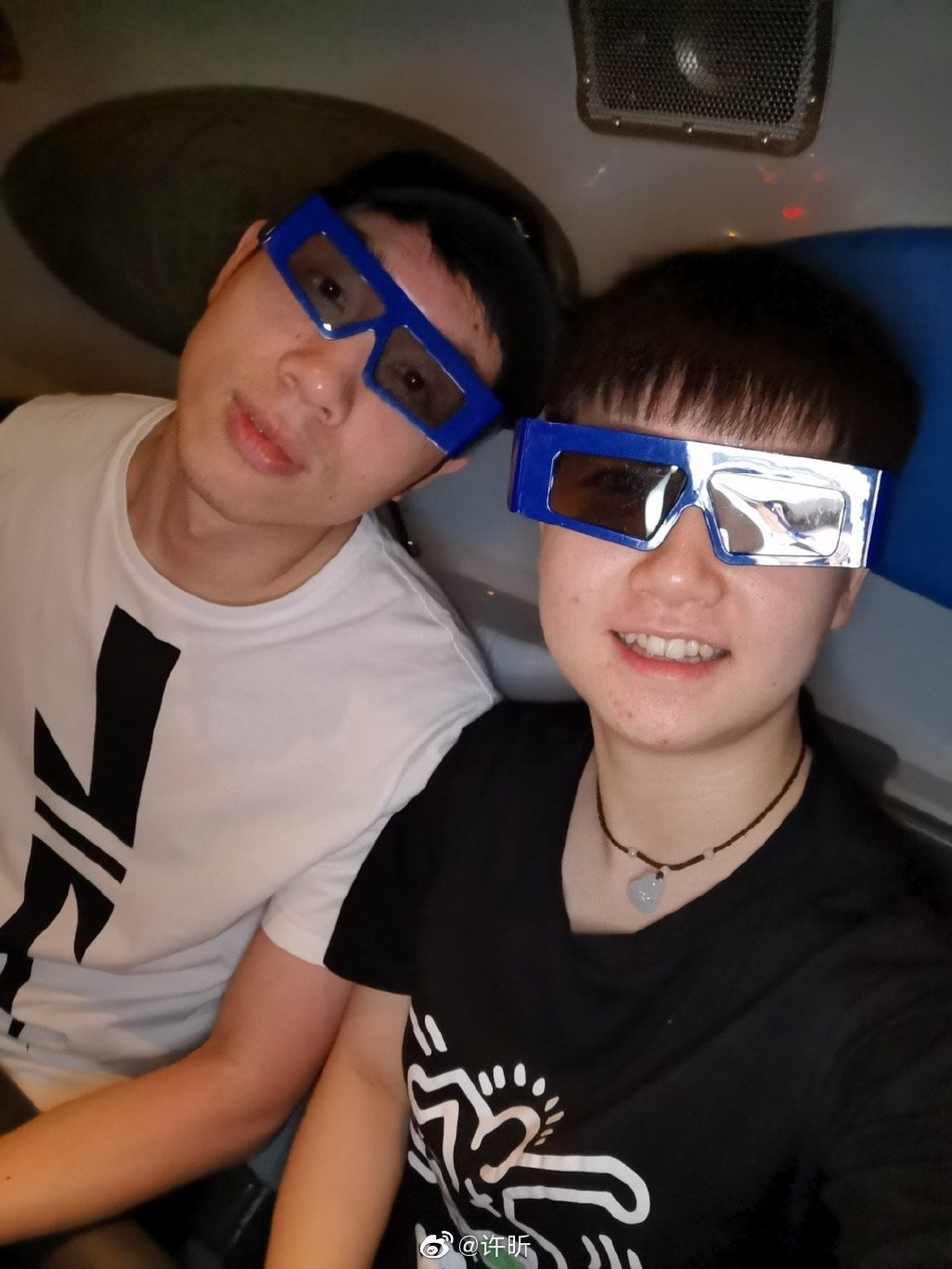 孙颖莎与许昕一样高的秘密