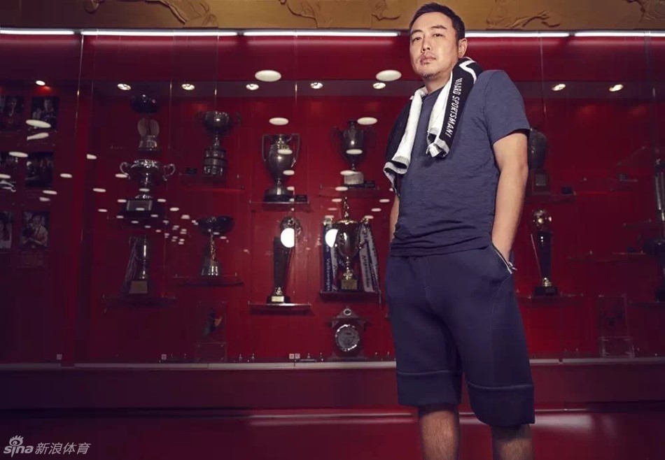 刘国梁生日快乐!赛场王者场外亦精彩
