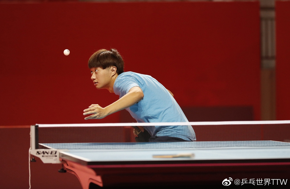 国乒选手备战奥运模拟赛