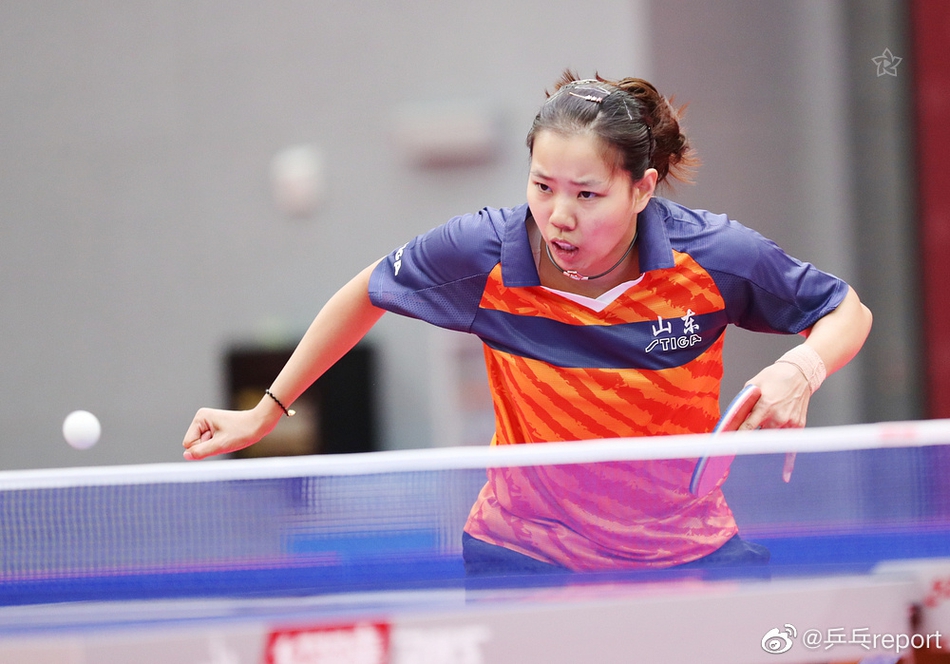 全锦赛孙颖莎率队夺女团冠军