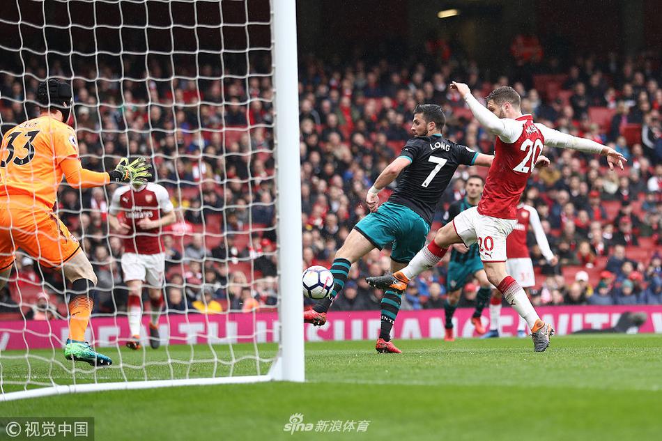 [英超]阿森纳3-2南安普敦