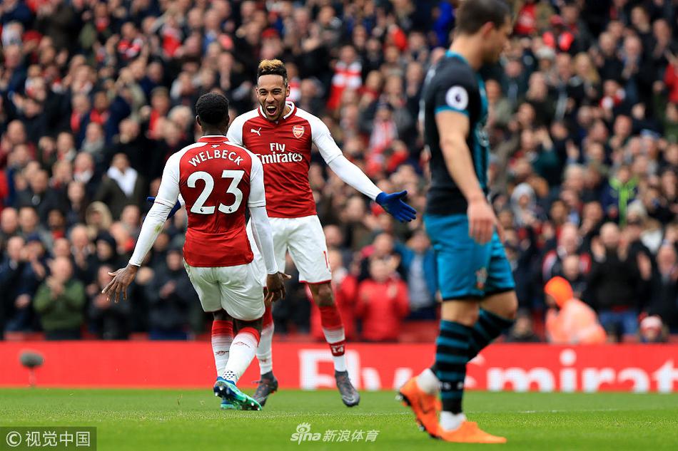 [英超]阿森纳3-2南安普敦