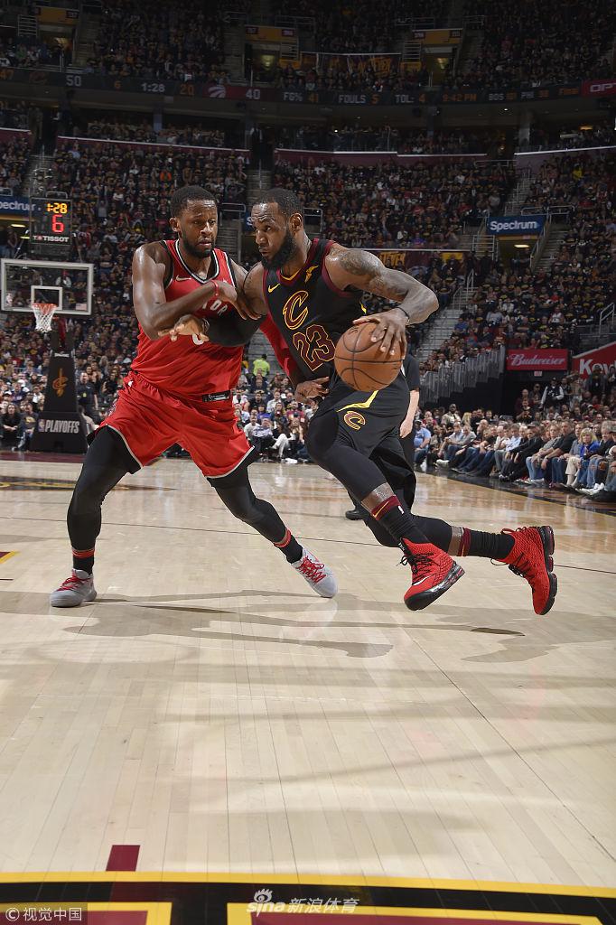 詹姆斯寻求突破